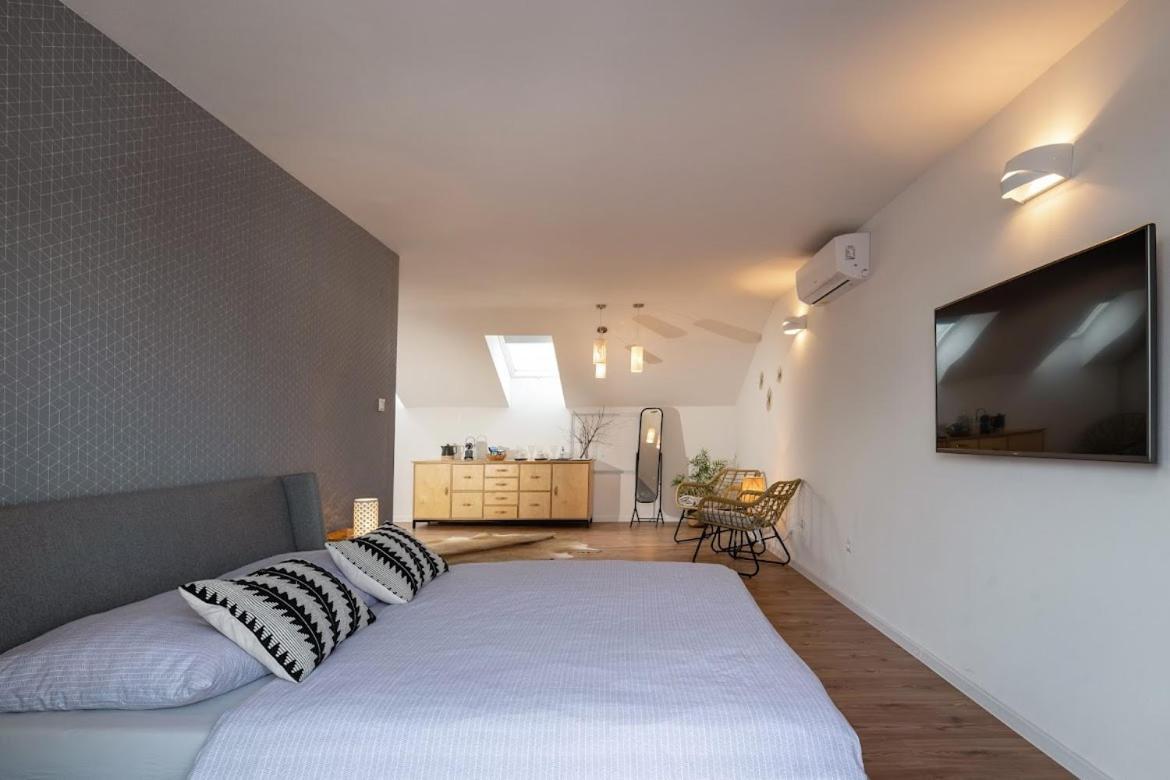 Apartmán pod Vežou 1 Banská Bystrica Exterior foto